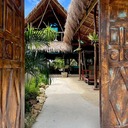 מלון ג'נרל לונה La Boheme Boutique Glamping מראה חיצוני תמונה