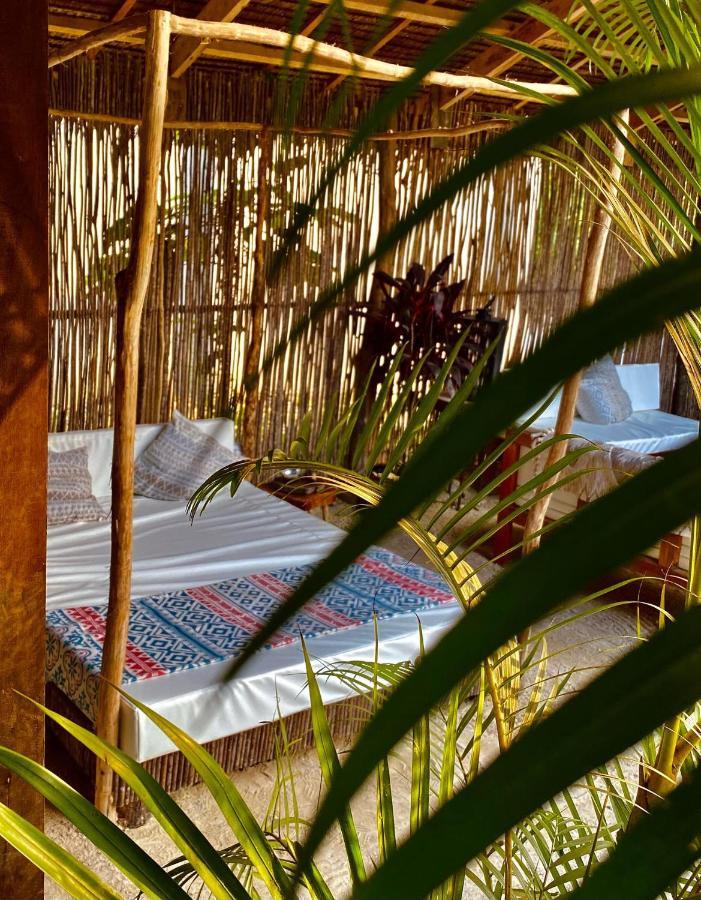 מלון ג'נרל לונה La Boheme Boutique Glamping מראה חיצוני תמונה