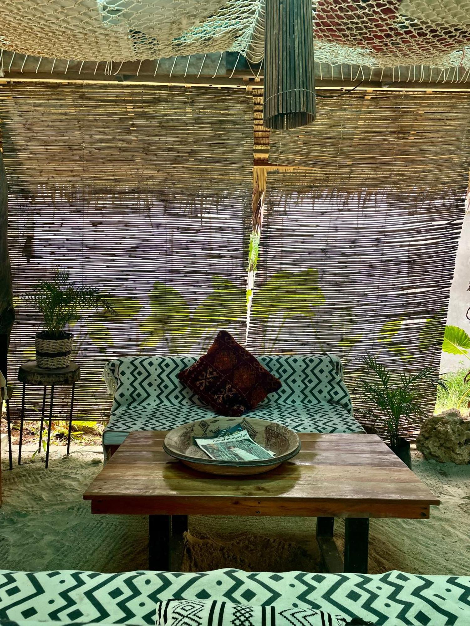 מלון ג'נרל לונה La Boheme Boutique Glamping מראה חיצוני תמונה