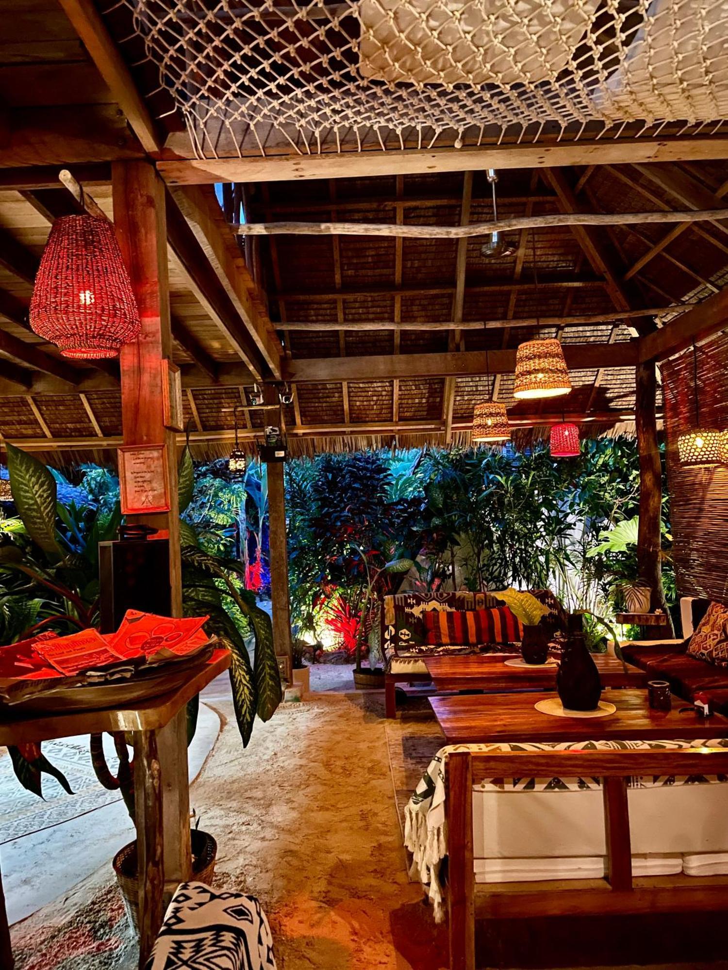 מלון ג'נרל לונה La Boheme Boutique Glamping מראה חיצוני תמונה