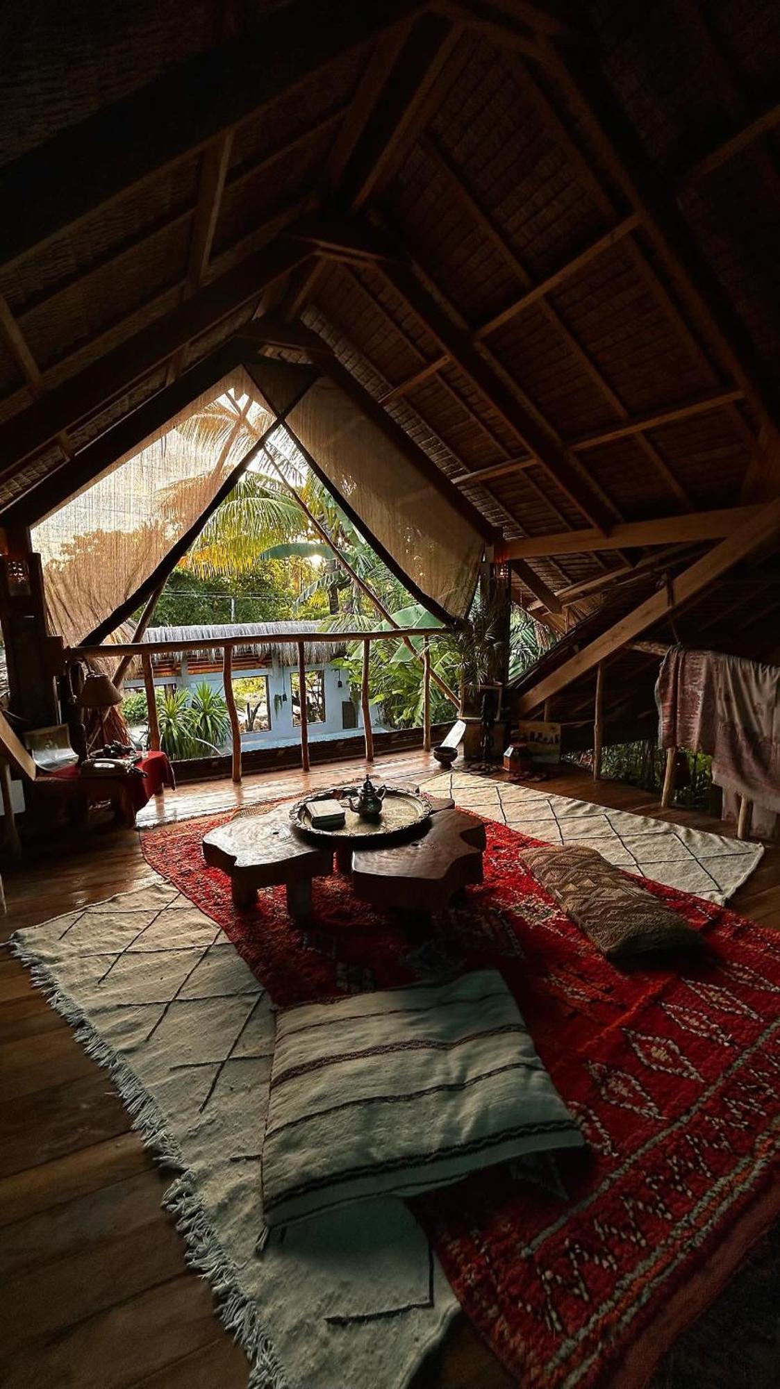 מלון ג'נרל לונה La Boheme Boutique Glamping מראה חיצוני תמונה