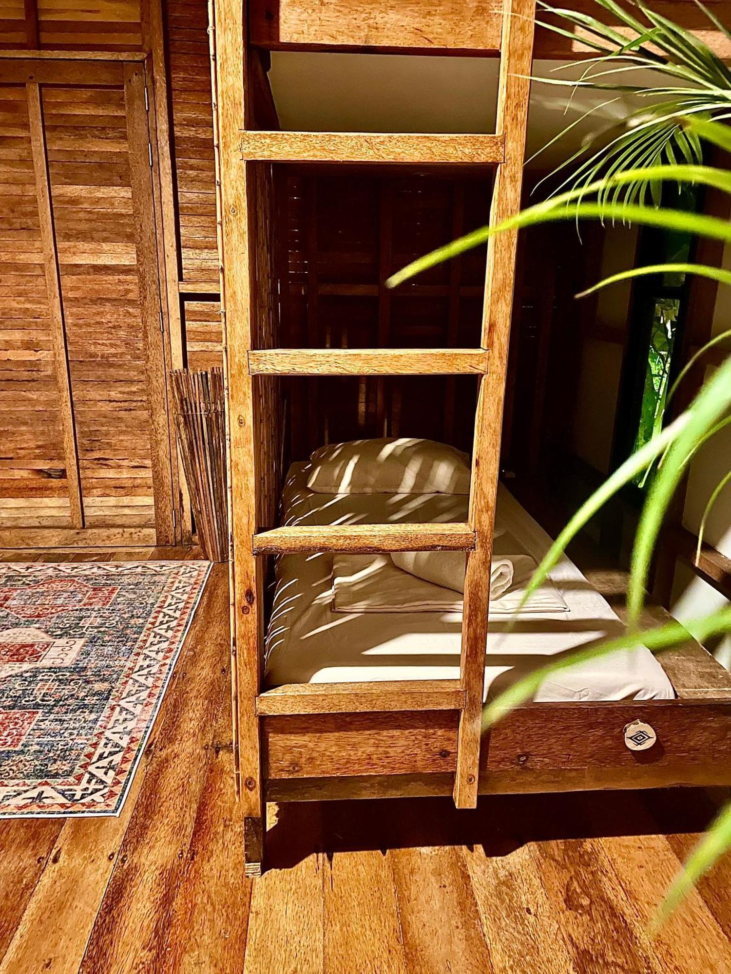 מלון ג'נרל לונה La Boheme Boutique Glamping מראה חיצוני תמונה