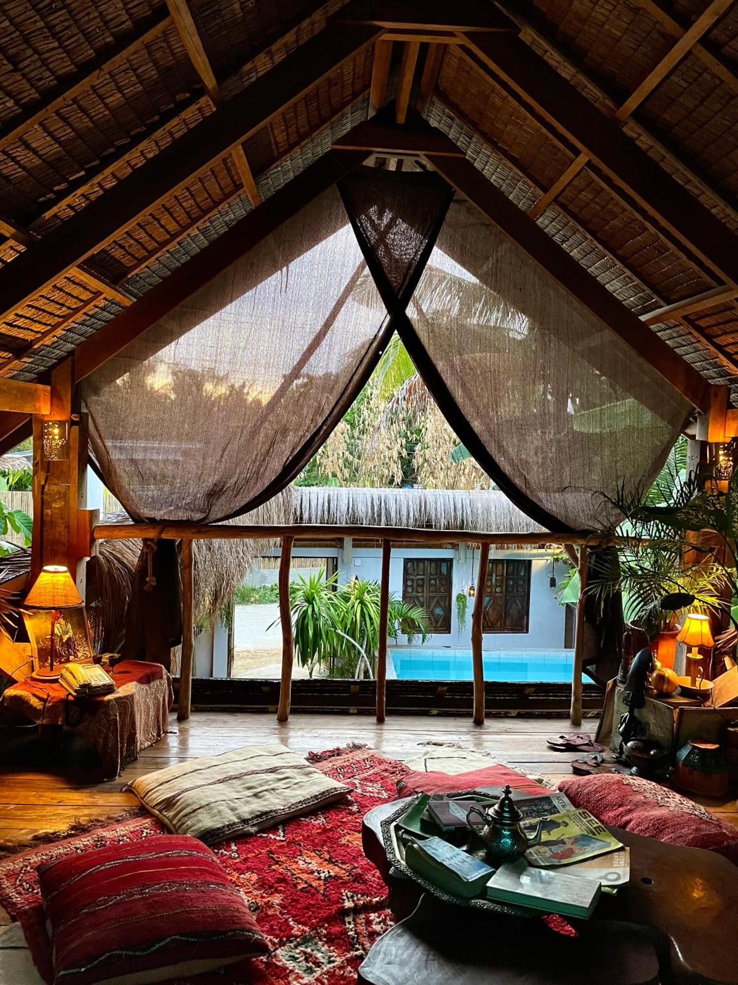 מלון ג'נרל לונה La Boheme Boutique Glamping מראה חיצוני תמונה