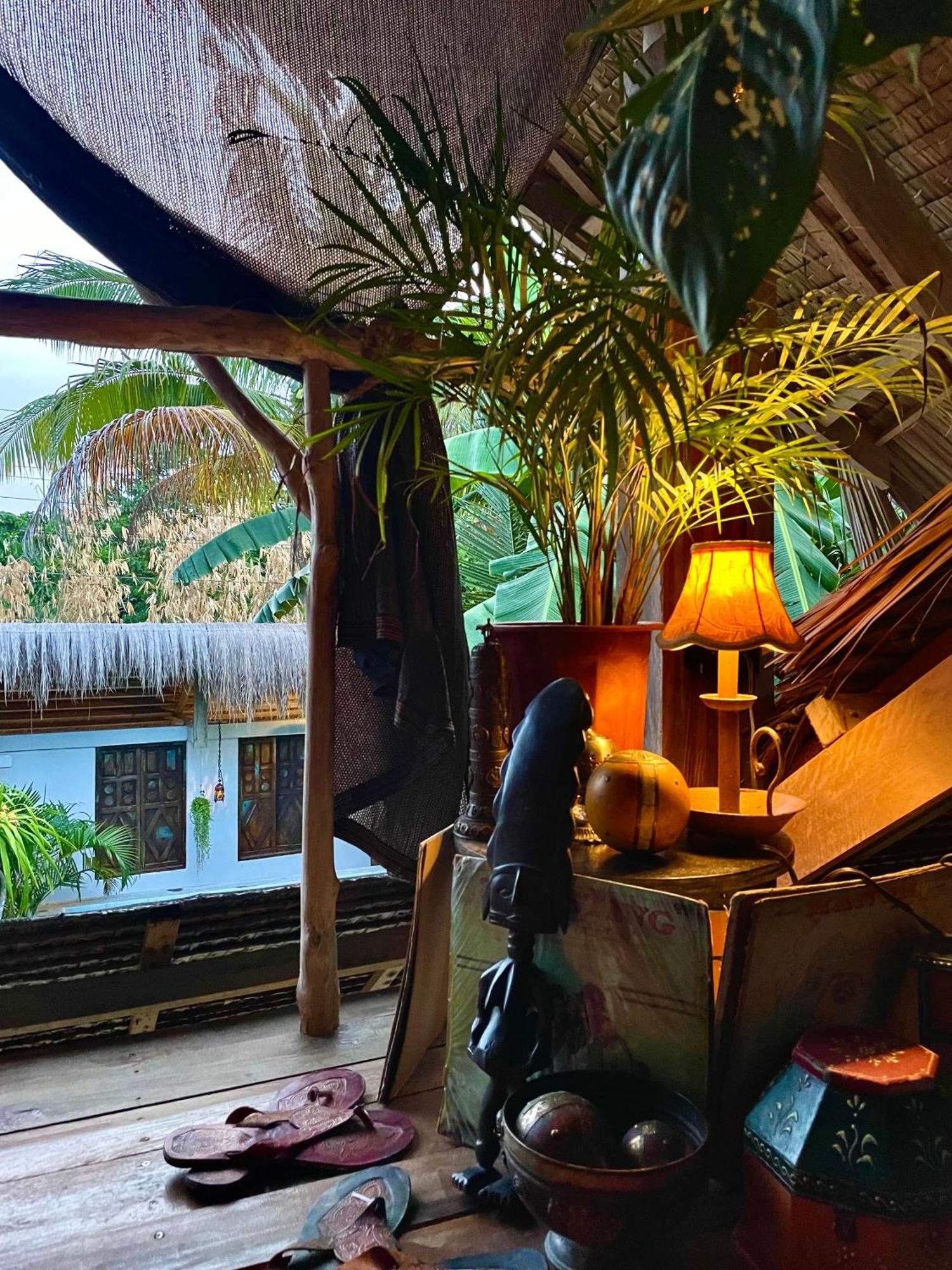 מלון ג'נרל לונה La Boheme Boutique Glamping מראה חיצוני תמונה